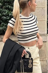 Cool Girl Essence gestreiftes Kurzarm-Stricktop – 2 Farben