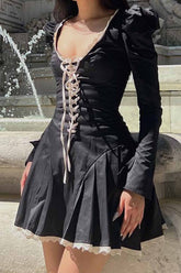 Korsett-Minikleid mit Schnürung