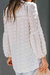 Breezy Beauty – Gepunktetes Langarm-Top