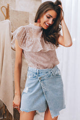 Cass Cremefarbenes, kurzärmliges Oberteil mit Spitzenüberzug – 3 Farben