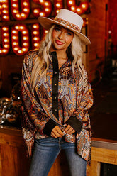 Langärmliges Top mit Knopfleiste und „Lovely Time“-Print – 2 Farben