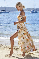 Maxikleid mit Rüschen an den Schultern