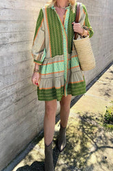 Always In The Lead Langärmliges Minikleid mit Boho-Print