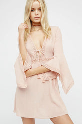 Minikleid mit Haken- und Hohlsaum