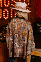 Langärmliges Top mit Knopfleiste und „Lovely Time“-Print – 2 Farben