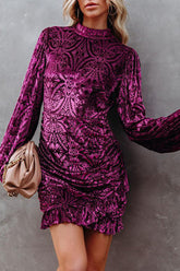 Moody Moment rückenfreies Minikleid aus Samt – 3 Farben