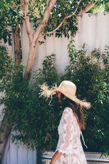 Sonnencreme-Bikini-Strandkleid aus Spitze