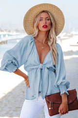 Feeling Fun – Blaues Denim-Oberteil mit V-Ausschnitt