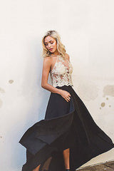 Neckholder-Top mit Spitzenstickerei