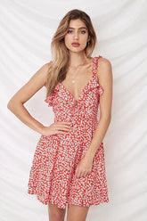 Tough Love – Shivering – Minikleid mit Rüschen