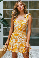 Fit&Flare-Kleid mit Schleife und Blättermuster – 2 Farben