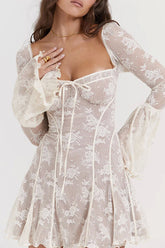 Days of Beauty – Langärmliges Minikleid aus Spitze – 3 Farben