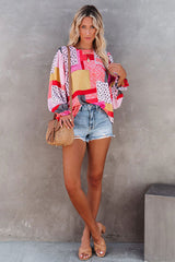 Need Your Love – Rosa, gepunktetes Oberteil mit Print