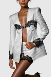 Ahti – Tief ausgeschnittenes Spitzenrock-Set mit Streifen