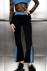 Ajax – Deconstruct-Jeans mit Schnürung und Cut-Outs