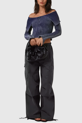 Akilah – Schulterfreies Strickoberteil mit Streifen