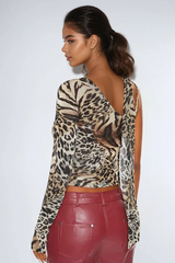 Allahbukhsh – Asymmetrisches Oberteil mit Leopardenmuster und Cut-outs