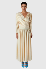 Altantsetseg – Maxikleid mit tiefem Ausschnitt und Rüschen