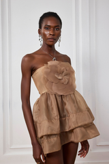 Angelique – Schulterfreies Minikleid aus Netzstoff mit Blumenmuster