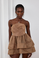 Angelique – Schulterfreies Minikleid aus Netzstoff mit Blumenmuster