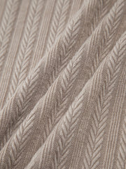 Langes, figurbetontes Kleid mit strukturierter Taille und Cut-Out