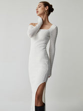 Schulterfreies, langärmliges Bubble-Strickkleid