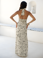 Langes, rückenfreies Neckholderkleid mit Blumenmuster