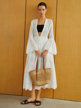 Midikleid mit Rüschensaum und Stickerei