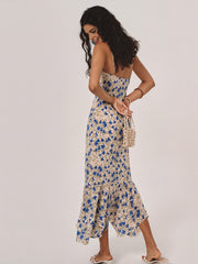 Langes Kleid mit Blumendruck, Knoten und unregelmäßigem Saum