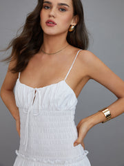 Plissiertes Camisole-Midikleid mit Cut-outs und Bindeband vorn