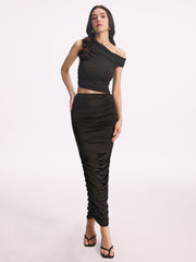 Asymmetrisches Slim Fit Strickkleid
