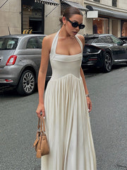 Langes Swing-Kleid mit Neckholder-Einsätzen