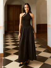 Asymmetrisches, schulterfreies, plissiertes langes Kleid mit Taschen