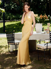 Neckholder-Rückenfreies langes Satinkleid