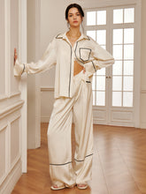 Startseite Hose mit weitem Bein und Satinpaspelierung