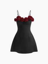 Flauschiges Kleid mit 3D-Rosenpaspelierung