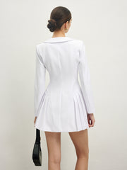 Plissiertes Korsettkleid mit Revers und Knopfleiste