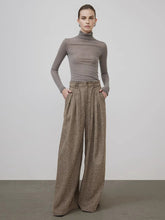 Mittelhohe, plissierte Tweed-Hose mit weitem Bein