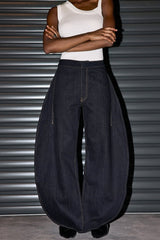 Balwina – Weite Jeans mit Schlitz