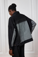 Biesel-gefärbte Jeansjacke