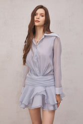 Brinley – Gerüschtes Minikleid in Hellblau