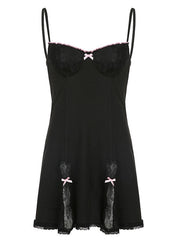 Anmutiges Korsett-Top aus Netzstoff mit Spitzeneinsätzen