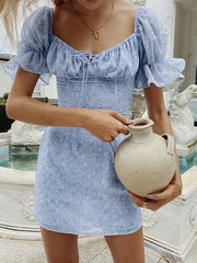 Elegantes, schulterfreies Midi-Sommerkleid mit Puffärmeln und Bindeband vorn, hohem Schlitz - Gelb