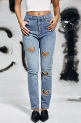 Cher Love Jeans mit Strass-Ausschnitt