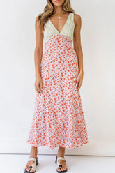 Kleid mit kontrastierendem V-Ausschnitt und Blumenmuster zum Binden am Rücken