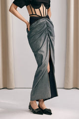 Dayana geraffter Maxirock mit hohem Schlitz