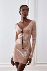 Aoibhe – Langärmliges Minikleid mit Pailletten in Aprikose