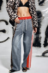 Erica Jeans mit Leopardenmuster und dekonstruierten Streifen