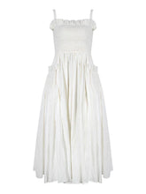 Langes gesmoktes Kleid