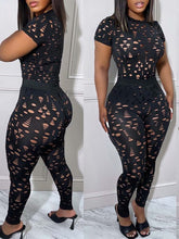 Indiebeautie – Einfarbiges Set aus zerrissenem Oberteil und Hose